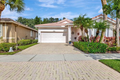 9762 Sandpiper Ln, Royal Palm Beach, FL, 33411-6320 | Card Image