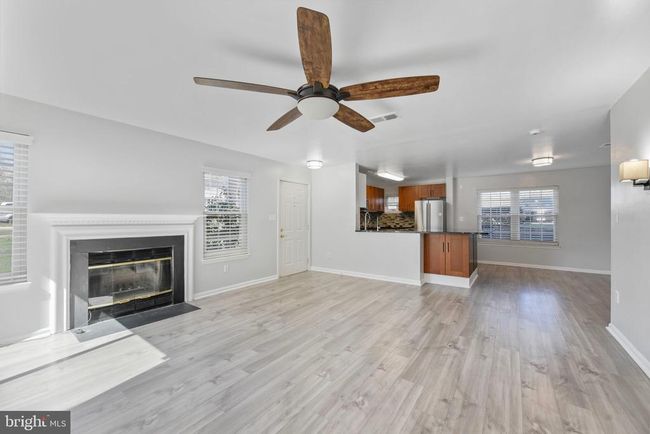 11025 Sentry Ridge Rd, Condo with 2 bedrooms, 2 bathrooms and null parking in MANASSAS VA | Image 7