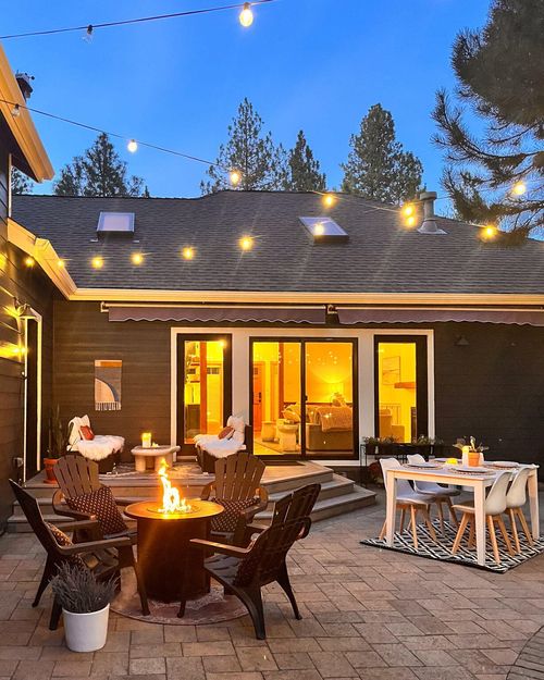 1117 E Creekside Ct, Sisters, OR, 97759-9871 | Card Image