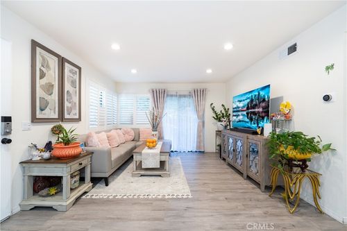 285-22892 Hilton Head Dr, Diamond Bar, CA, 91765 | Card Image