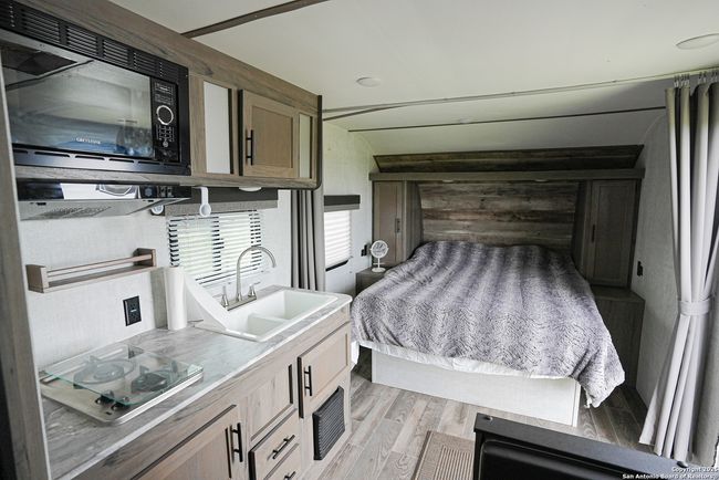1087 E Fm 462, Home with 0 bedrooms, 0 bathrooms and null parking in Moore TX | Image 18