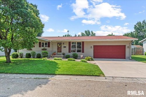 405 Melrose St, South Jacksonville, IL, 62650-3213 | Card Image