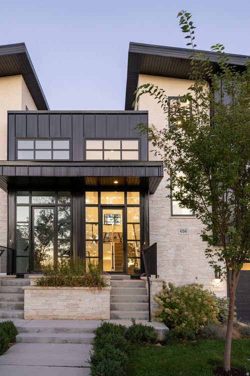 656 N Eastcapitol St, Salt Lake City, UT, 84103-2107 | Card Image