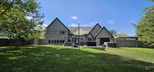 1122 N Roper Pl, Meridian, ID, 83642-8508 | Card Image