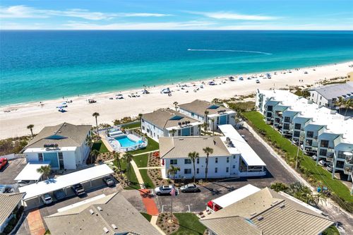32-5400 Gulf Dr, Holmes Beach, FL, 34217-1732 | Card Image