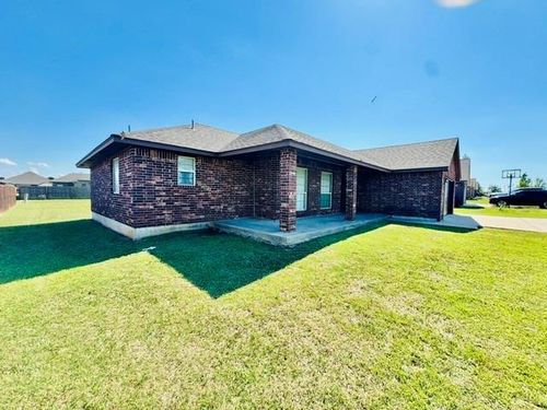 112 W Comanche Ave, Cashion, OK, 73016-9775 | Card Image