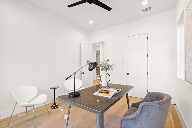 9006 Diceman Dr, House other with 4 bedrooms, 4 bathrooms and null parking in Dallas TX | Image 5