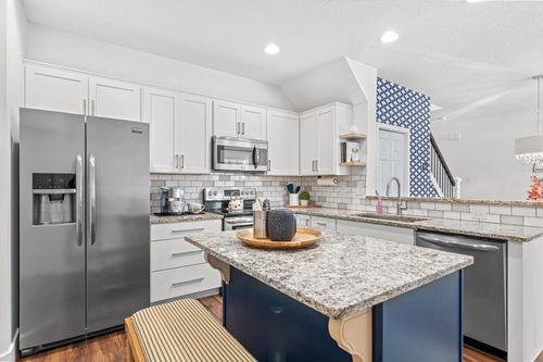 10-5509 Oriole Dr, Farmington, MN, 55024-2001 | Card Image