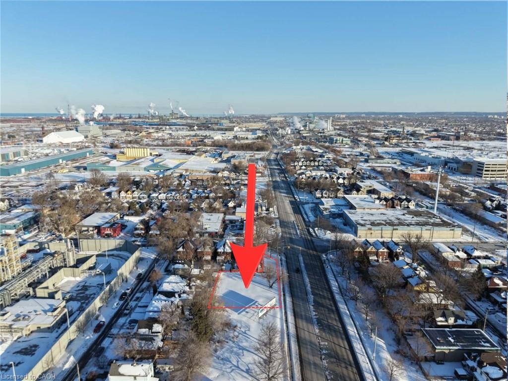Commercial Lease in Hamilton 3