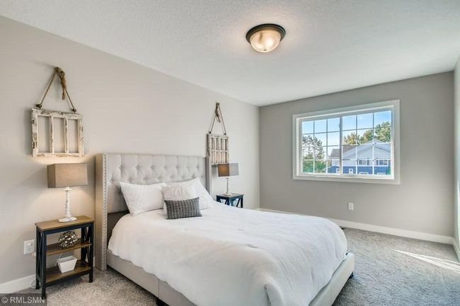Photos are of similar property at Gateway Green Cottages. | Image 18