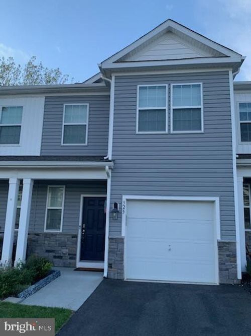 325 Mazzeo Dr, Glassboro, NJ, 08028-2673 | Card Image