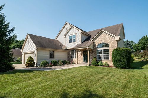 1981 Foxcroft Lane, Waukesha, WI, 53189 | Card Image