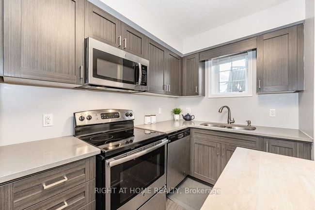 5D - 388 Old Huron Rd, Condo with 1 bedrooms, 1 bathrooms and 1 parking in Kitchener ON | Image 6
