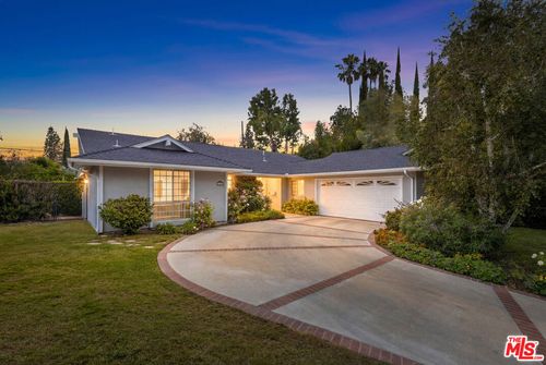 5334 Bayer Place, Woodland Hills, CA, 91367 | Card Image