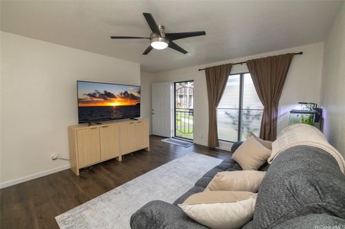 13-47-371 Hui Iwa St, Kaneohe, HI, 96744-4465 | Card Image