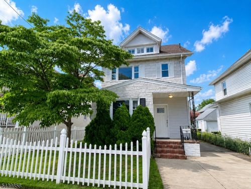 86 Christie Ave, Clifton, NJ, 07011-1212 | Card Image