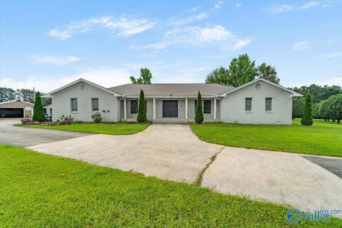 1304 Horton Rd, Albertville, AL, 35950-2536 | Card Image