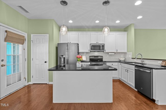19-web-or-mls-5Z8A1246 | Image 12