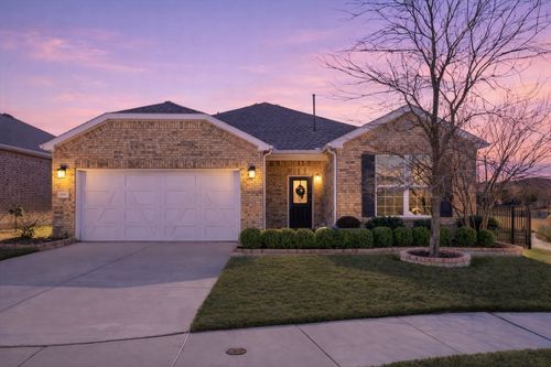 900 Memorial Dr, Aubrey, TX, 76227-2114 | Card Image