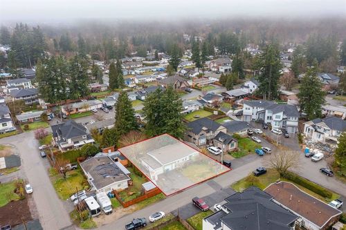 2889 Royal St, Abbotsford, BC, V2T2H6 | Card Image