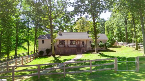250 Hidden Springs Farm Dr, West Union, SC, 29696-3711 | Card Image
