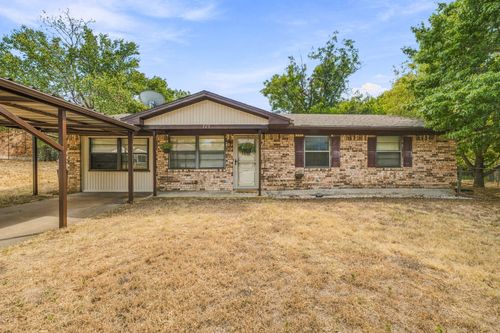 525 Vine St, Weatherford, TX, 76086-2453 | Card Image