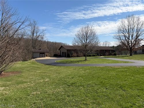 8258 S Elyria Rd, Shreve, OH, 44676-9182 | Card Image