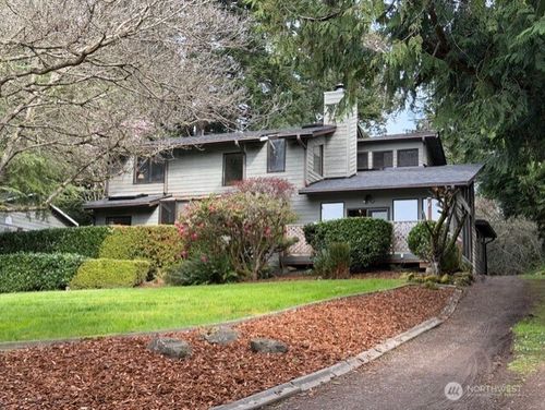 2560 Nw Canal View Way, Poulsbo, WA, 98370-6630 | Card Image