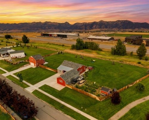 190 Stewart Loop, Bozeman, MT, 59718-8530 | Card Image