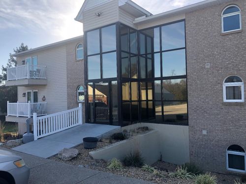 601 3 Mile Rdg, Lawrenceburg, IN, 47025-2780 | Card Image