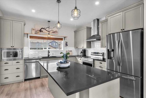 70 Haskayne Drive Nw, Calgary, AB, T3L0H1 | Card Image