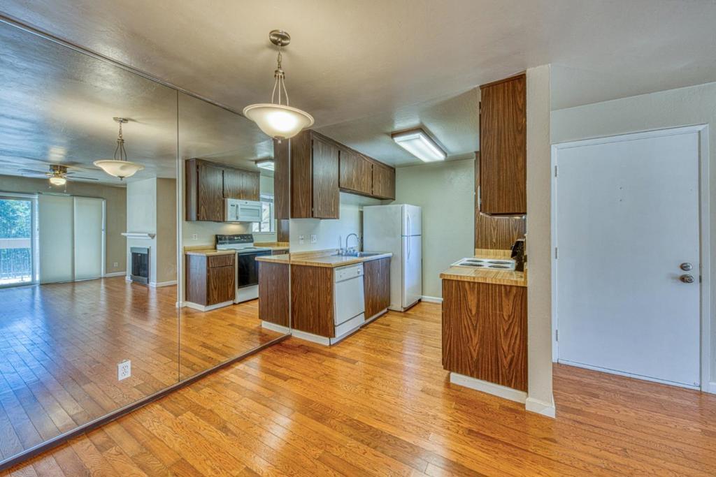 Residential in Monterey 5