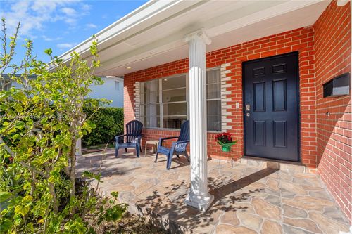 232 Se 6th St, Dania Beach, FL, 33004-4148 | Card Image