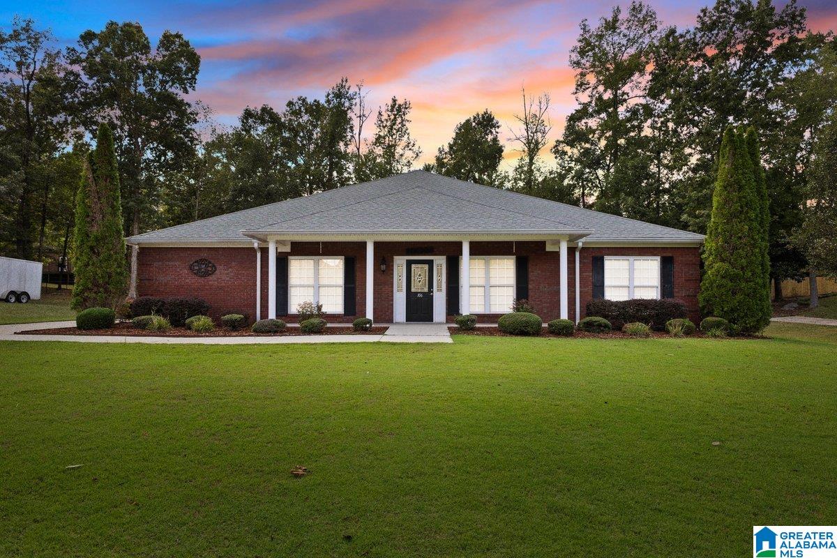 Azalea Trl, Oneonta, AL 35121