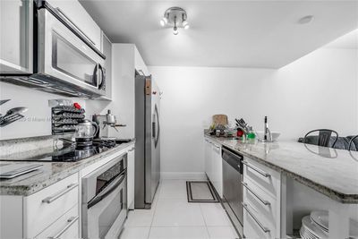 3408 - 185 Sw 7th St, Condo with 1 bedrooms, 1 bathrooms and null parking in Miami FL | Image 2