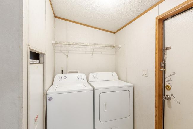 153 Angelia Dr, House other with 3 bedrooms, 2 bathrooms and 4 parking in Cedar Creek TX | Image 24