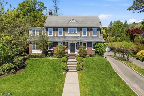 130 N Mountain Ave, Montclair, NJ, 07042-2350 | Card Image