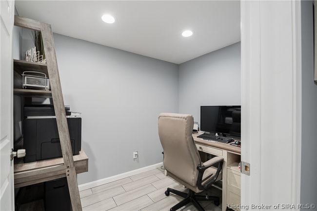4652 Brush College Rd, Home with 4 bedrooms, 3 bathrooms and null parking in Floyds Knobs IN | Image 28