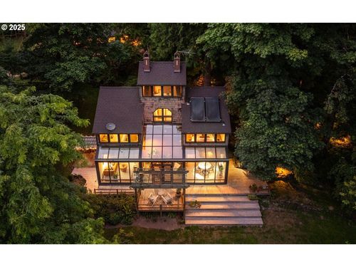 10805 Nw Skyline Blvd, Portland, OR, 97231-2629 | Card Image