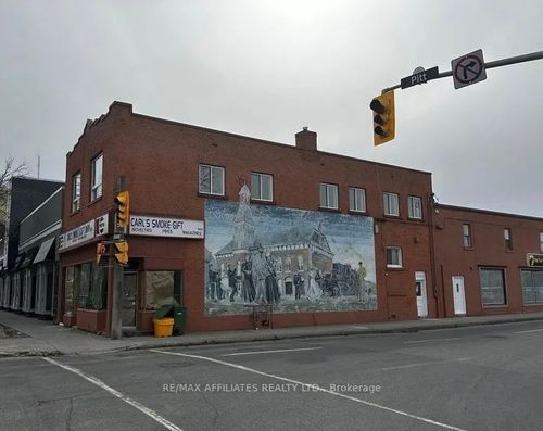 272 Pitt St, Cornwall, ON, K6J3P6 | Card Image