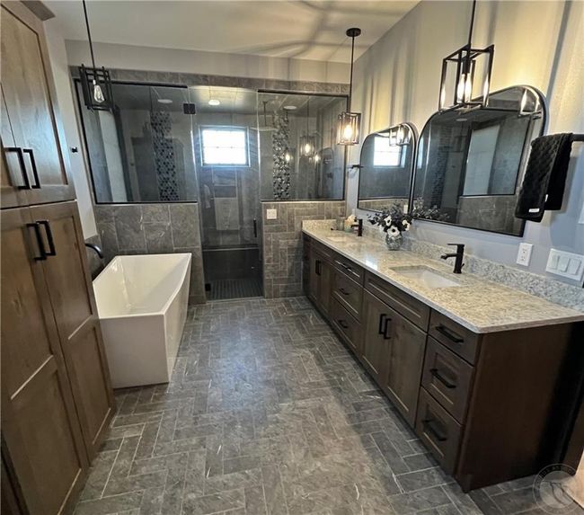 Main bathroom #1 | Image 24