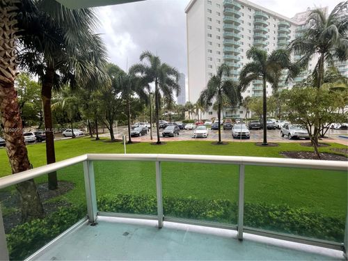 apt-122-19390 Collins Ave, Sunny Isles Beach, FL, 33160-2229 | Card Image