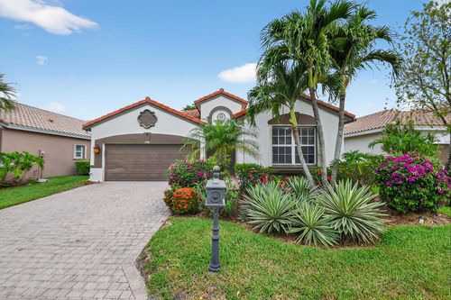 9301 Vercelli St, Lake Worth, FL, 33467-5213 | Card Image