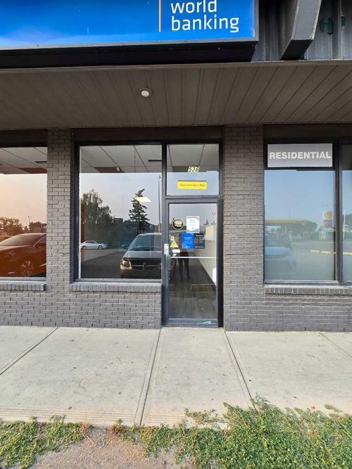 536 2 Avenue Se, Airdrie, AB, T4B1S2 | Card Image