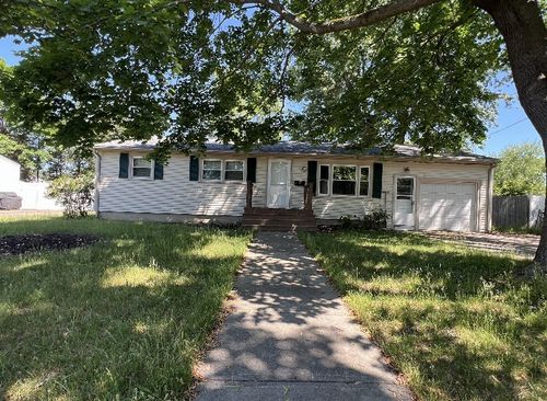 23 Perkins Street, Warwick, RI, 02886 | Card Image