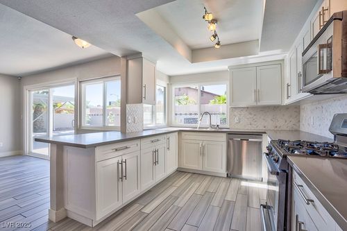 6848 Groveview Ln, Las Vegas, NV, 89103-4212 | Card Image