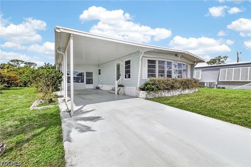 603 Pine Grove Ct, NORTH FORT MYERS, FL, 33917-7412 | Card Image