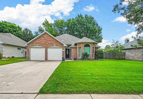 1735 Parkwood Dr, Grapevine, TX, 76051-7068 | Card Image
