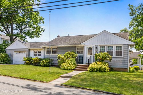 44 Garfield Pl, Parlin, NJ, 08859-1563 | Card Image
