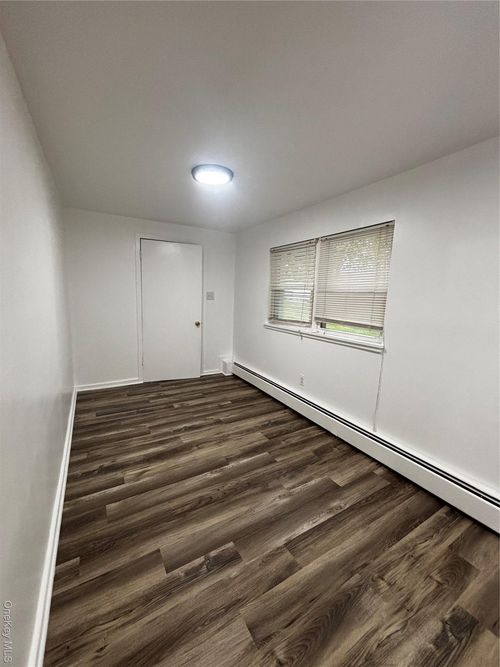 333 Bingham Rd, Marlboro, NY, 12542-5903 | Card Image
